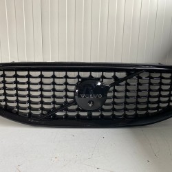 Front bumper grille with camera VOLVO XC60 R-DESIGN 2022+ FACELIFT 32133812 32409198 32291026