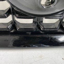 Front bumper grille with camera VOLVO XC60 R-DESIGN 2022+ FACELIFT 32133812 32409198 32291026