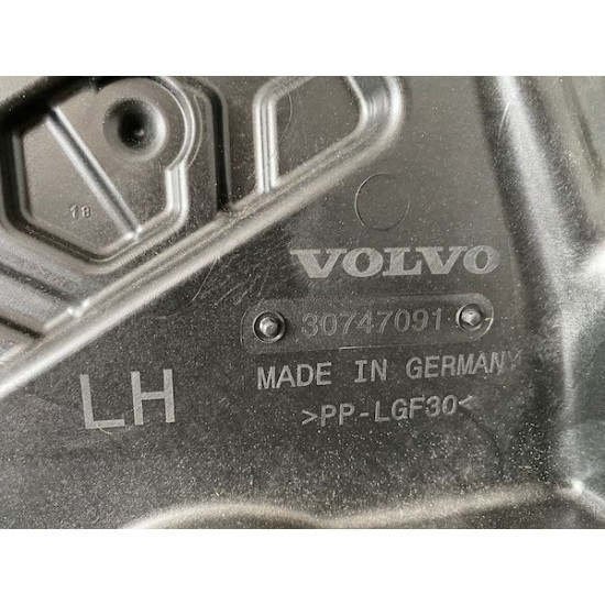 Front Left Regulator Module Volvo XC40 30747091