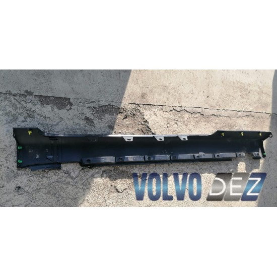 Prag dreapta VOLVO C70 30737151