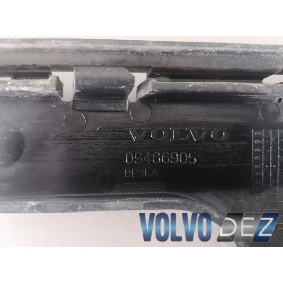 Suport bara dreapta spate VOLVO C70 09466905