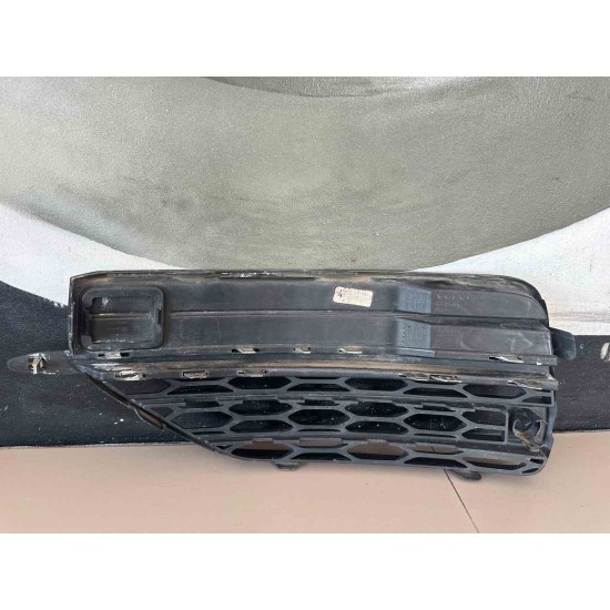 Front right bumper grille inscription Volvo XC90 31383869