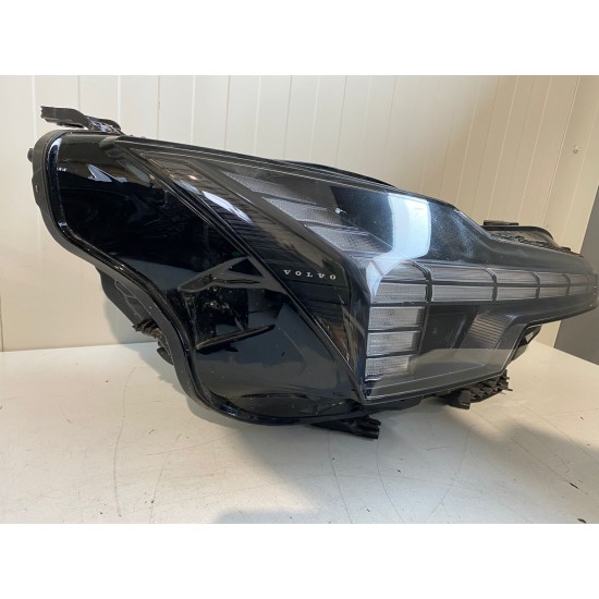 Far dreapta VOLVO EX30 2024+ 80000628 8891884332 210027/AEEMP