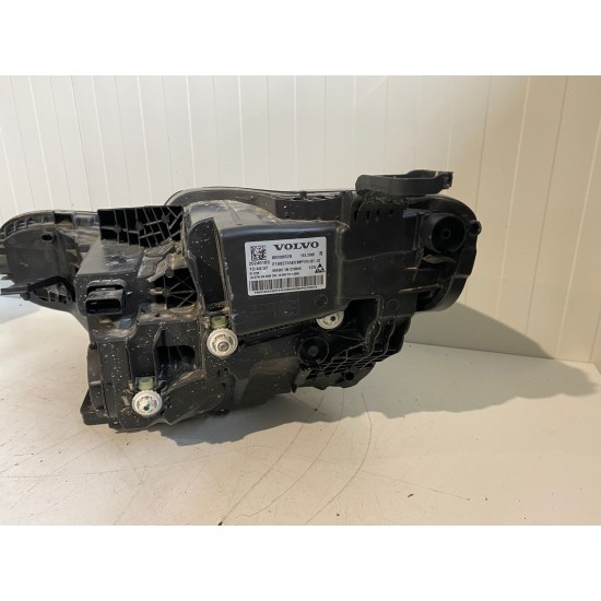 Far dreapta VOLVO EX30 2024+ 80000628 8891884332 210027/AEEMP