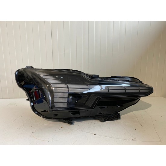 Far dreapta VOLVO EX30 2024+ 80000628 8891884332 210027/AEEMP