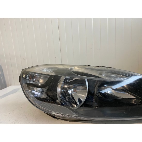 Far dreapta halogen LHD VOLVO V40 2012-2017 31420004