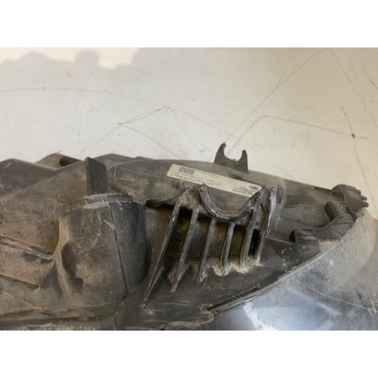 Far dreapta halogen LHD VOLVO V40 2012-2017 31420004