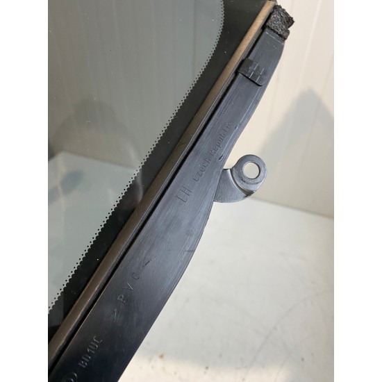 Geam mic dublu stanga spate VOLVO V60 2010-2017