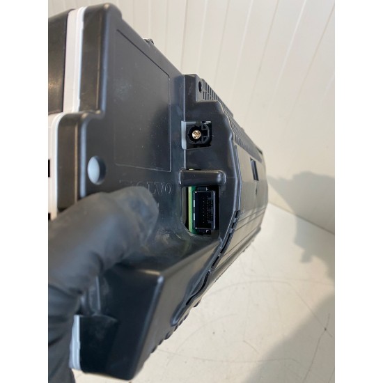 Ceasuri de bord VOLVO XC60 2018+ 32276750 36011574