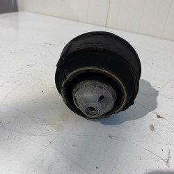 Tampon motor Volvo XC90 XC70 V70 S80 S60 30680751