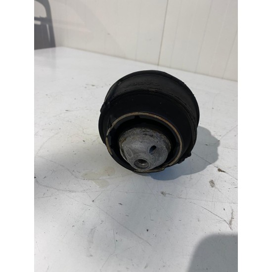 Tampon motor Volvo XC90 XC70 V70 S80 S60 30680751