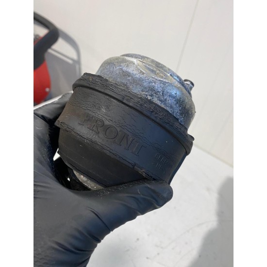 Tampon motor Volvo XC90 XC70 V70 S80 S60 30680751