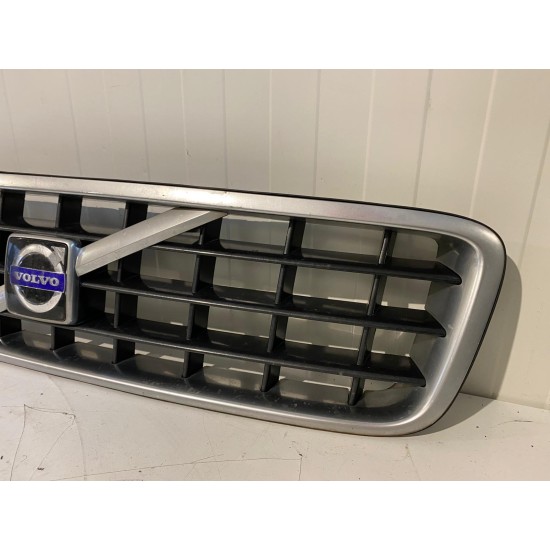Grila bara fata Volvo XC90 2003-2008 30678980 30678983 30695513 30678981 30695512