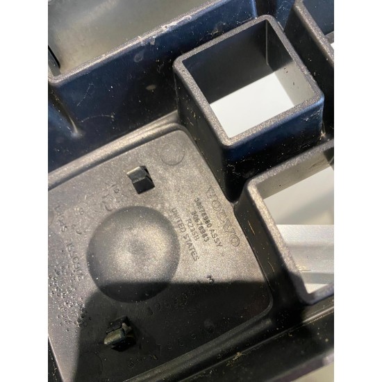 Grila bara fata Volvo XC90 2003-2008 30678980 30678983 30695513 30678981 30695512