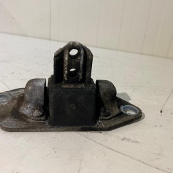 Tampon motor dreapta Volvo XC90 V70 S60 8624757 30748811