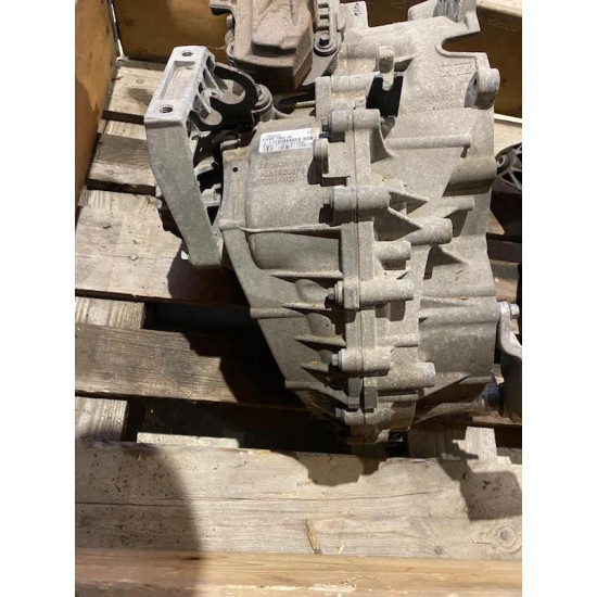 Manual Gearbox 2.0 2x4 Volvo S60 S80 V60 V70 1285052 CG9R-7002-JC 