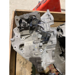 Cutie Viteza Manuala VOLVO V60 S60 2014+ 1285242 EU1R7002TEC
