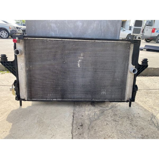 Radiator Volvo C70 2010-2013 36000378 3M51-8005-DB