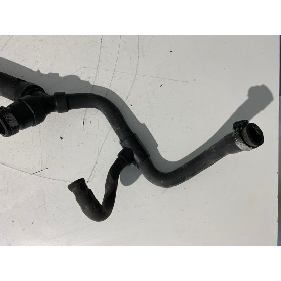 Radiator hose VOLVO S40 2001-2004 30899136