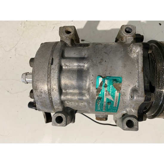 Compresor clima Volvo S40 V40 1.9 2001-2004 8200040681 8601961 Compresor clima Volvo S40 V40 1.9 2001-2004 8200040681 8601961