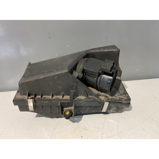 Carcasa filtru aer 1.9 VOLVO S40 2001-2004 30884026