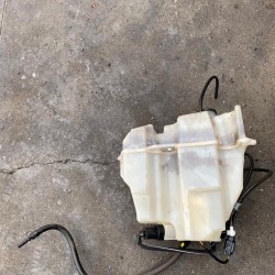 Vas lichid parbriz VOLVO XC70 2001-2007 8693773 30649920