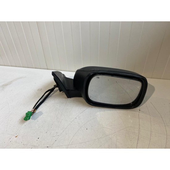 Oglinda dreapta electrica cu incalzire bec si memorie 13FIRE VOLVO XC70 2006 30745197