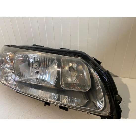 Far dreapta RHD 9 pini VOLVO XC70 89902393 30698840 