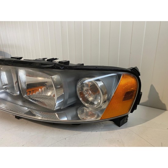 Far stanga RHD 9 pini VOLVO XC70 89902394 30698839