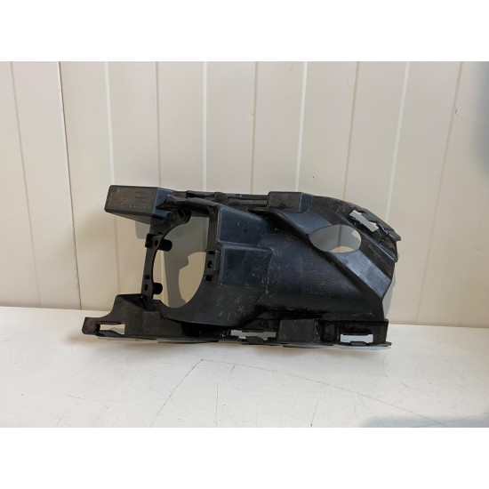 Suport proiector dreapta fata VOLVO XC40 2018+ 31407961
