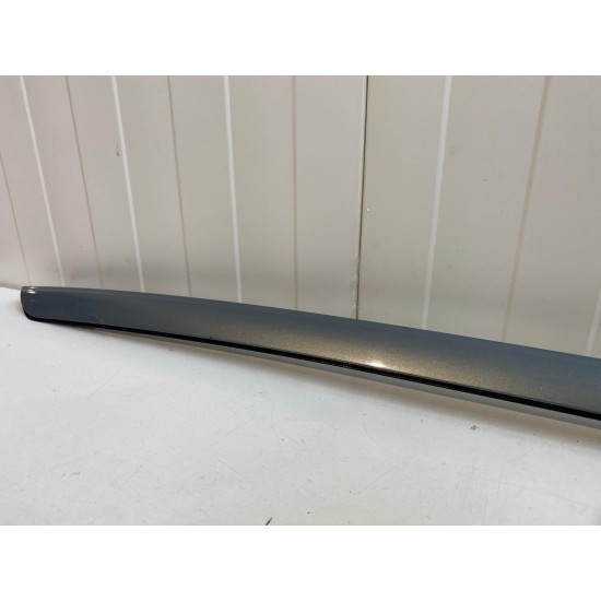 Ornament parbriz dreapta Volvo XC60 2009-2017 30784798 39803246