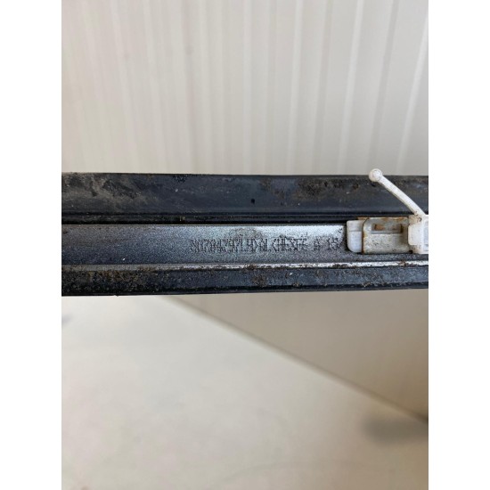 Ornament parbriz stanga Volvo XC60 2009-2017 30784797 39803231