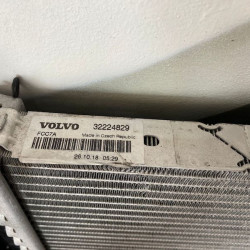 Radiator, engine cooling Volvo S60 V60 XC60 32224829