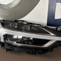 Right headlight FULL LED Volvo XC60 32133557