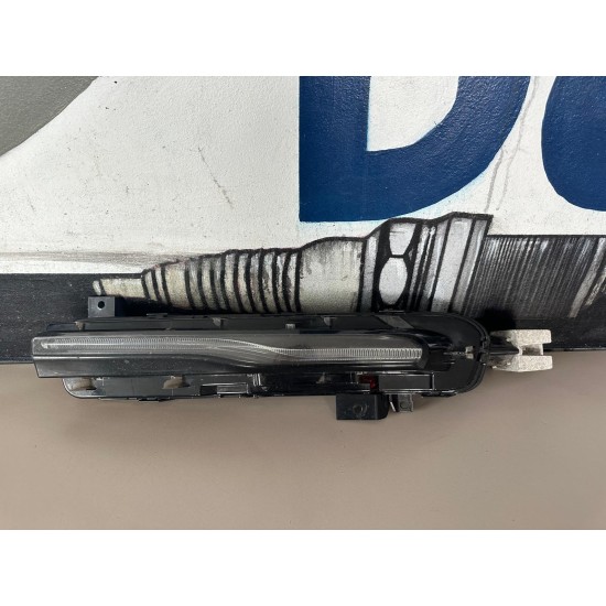 Front right DRL Volvo V40 31290579 Front right DRL Volvo V40 31290579