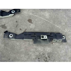 Left fender bracket Volvo S90 