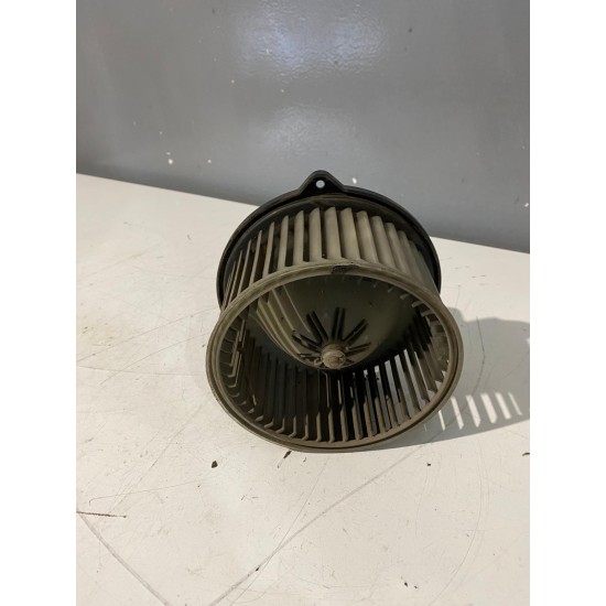Ventilator habitaclu Volvo S40 V40 2001-2004 30858848 Ventilator habitaclu Volvo S40 V40 2001-2004 30858848