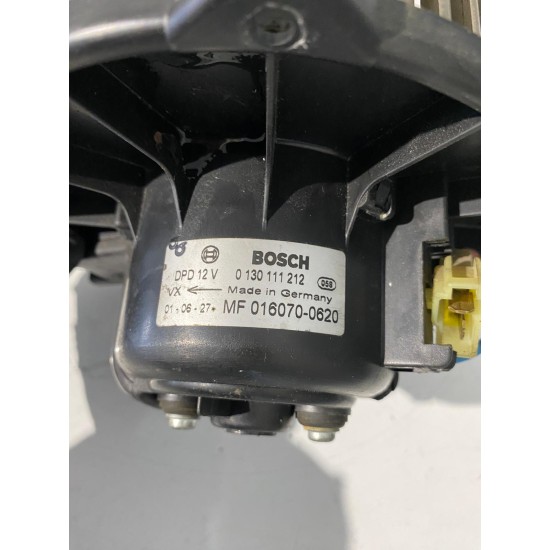 Ventilator habitaclu Volvo S40 V40 2001-2004 30858848 Ventilator habitaclu Volvo S40 V40 2001-2004 30858848