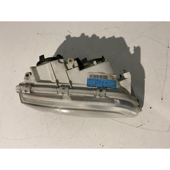 Far dreapta Volvo S40 V40 2001-2004 30899683