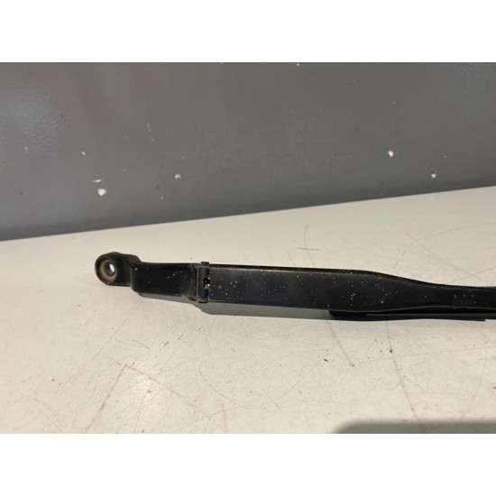Windscreen wiper arm left front VOLVO S40 2001-2004 30874355
