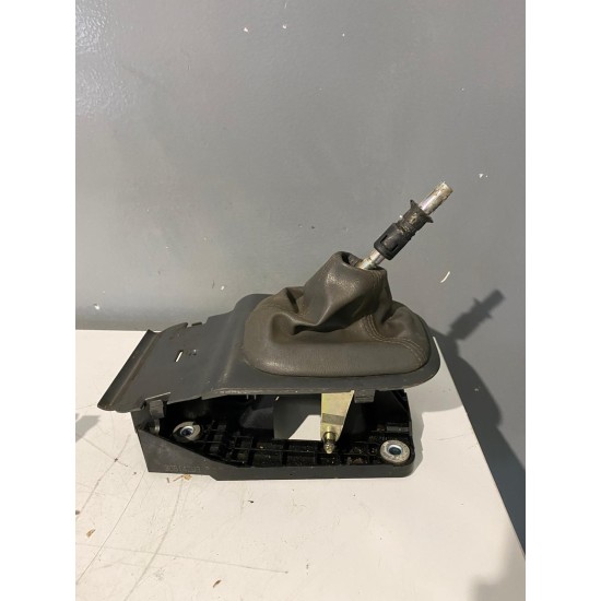 Schimbator cutie viteze manual VOLVO S40 2001-2004 30614203 30613613