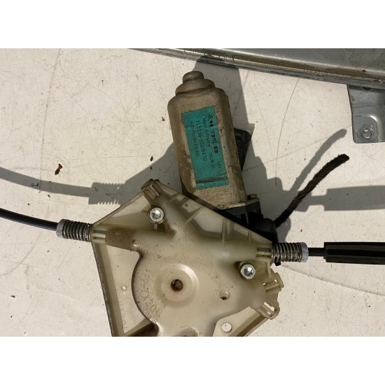 Macara geam stanga fata Volvo S40 V40 2001-2004 30652184 