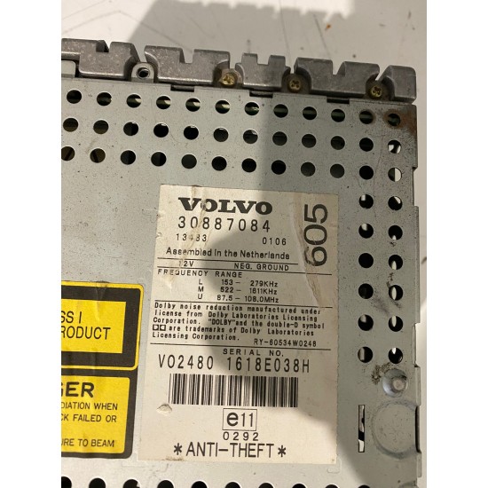 Radio CD VOLVO S40 2001-2004 30887084 8252295 Radio CD VOLVO S40 2001-2004 30887084 8252295
