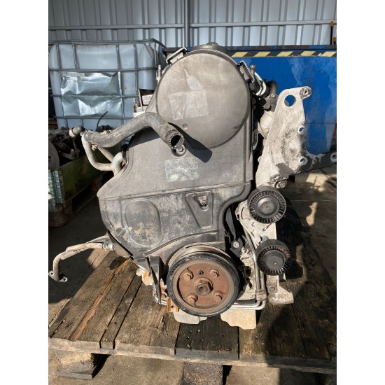 Engine Volvo S60 V70 XC70 XC90 D5244T4 8252333 36050449 36002530