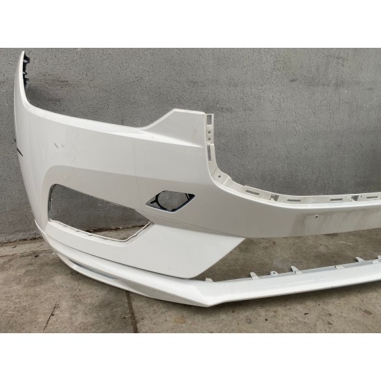  Front bumper without washer holes VOLVO XC60 2018-2022 31423160