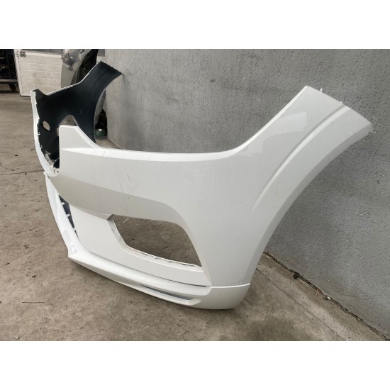  Front bumper without washer holes VOLVO XC60 2018-2022 31423160