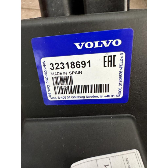 Suport aripa stanga fata NOU ORIGINAL Volvo XC40 32318691