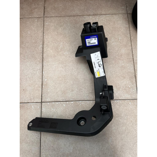 Suport aripa stanga fata NOU ORIGINAL Volvo XC40 32318691