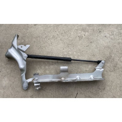 Balama capota dreapta Volvo XC90 2015-2020 31352879 31425788