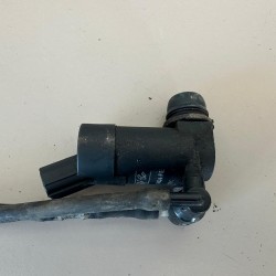 Windscreen washer pump Volvo S40 V50 1S71-17K624-FE